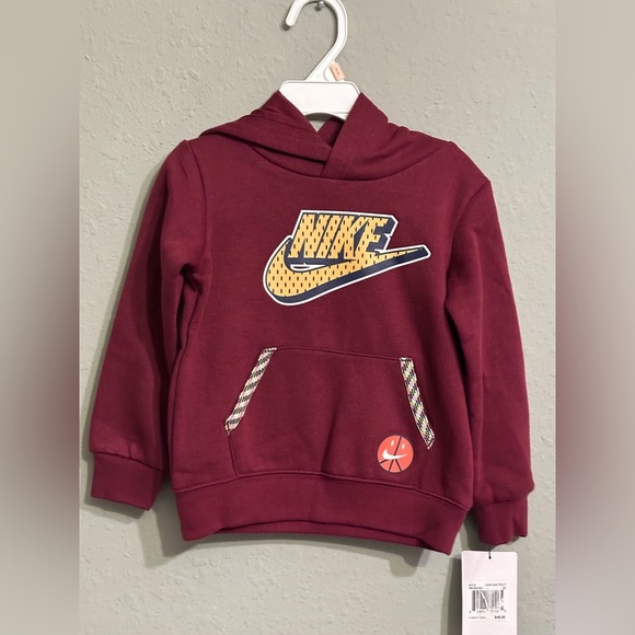 NWT Nike Kids Sweatshirt Athletic Hoodie in Dark beetroot - Picture 2 of 11